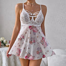 Essenza Babydoll Jardim Rosé — renda floral e recortes ✨ 50% de DESCONTO + FRETE GRÁTIS!