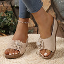 Essenza Sandália Floral Bloom — Plataforma de Cunha & Flor 3D ✨ 50% de DESCONTO + FRETE GRÁTIS!