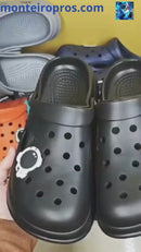 Calçados Crocs Unissex  - Sandálias de Praia, Antiderrapantes e Chinelos